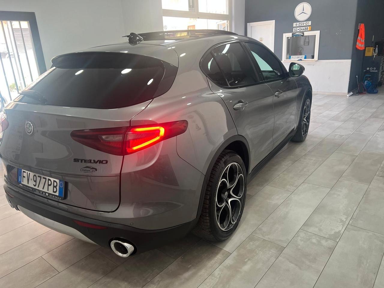 Alfa Romeo Stelvio 2.2 Turbodiesel 210 CV AT8 Q4 Executive