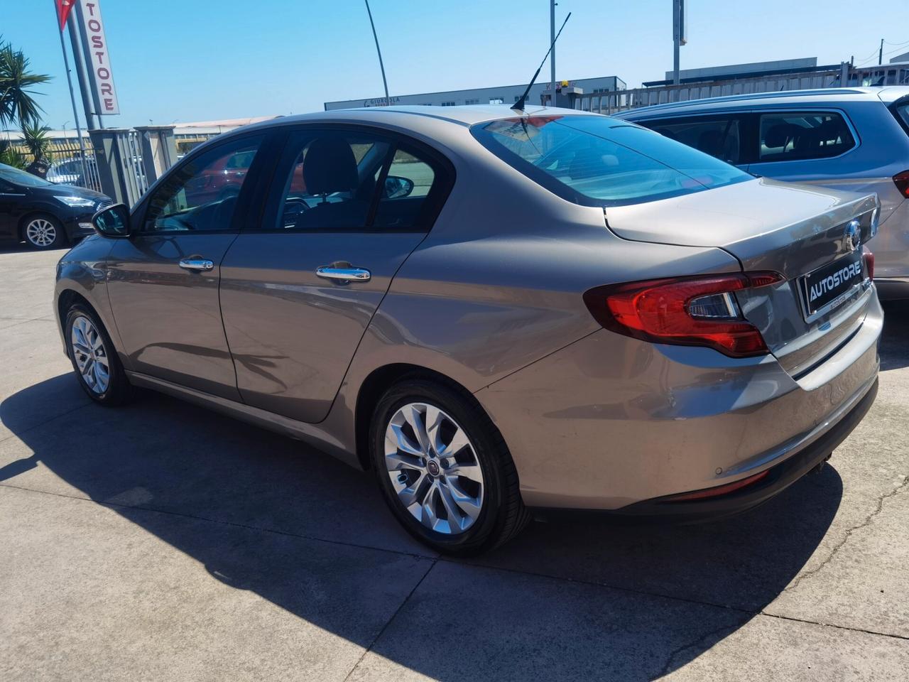 Fiat Tipo 1.4 Easy*60.000KM*METANO*GANCIO TRAINO