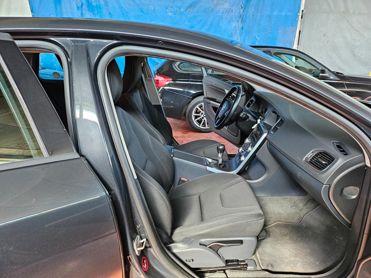 Volvo V60 D4 Kinetic