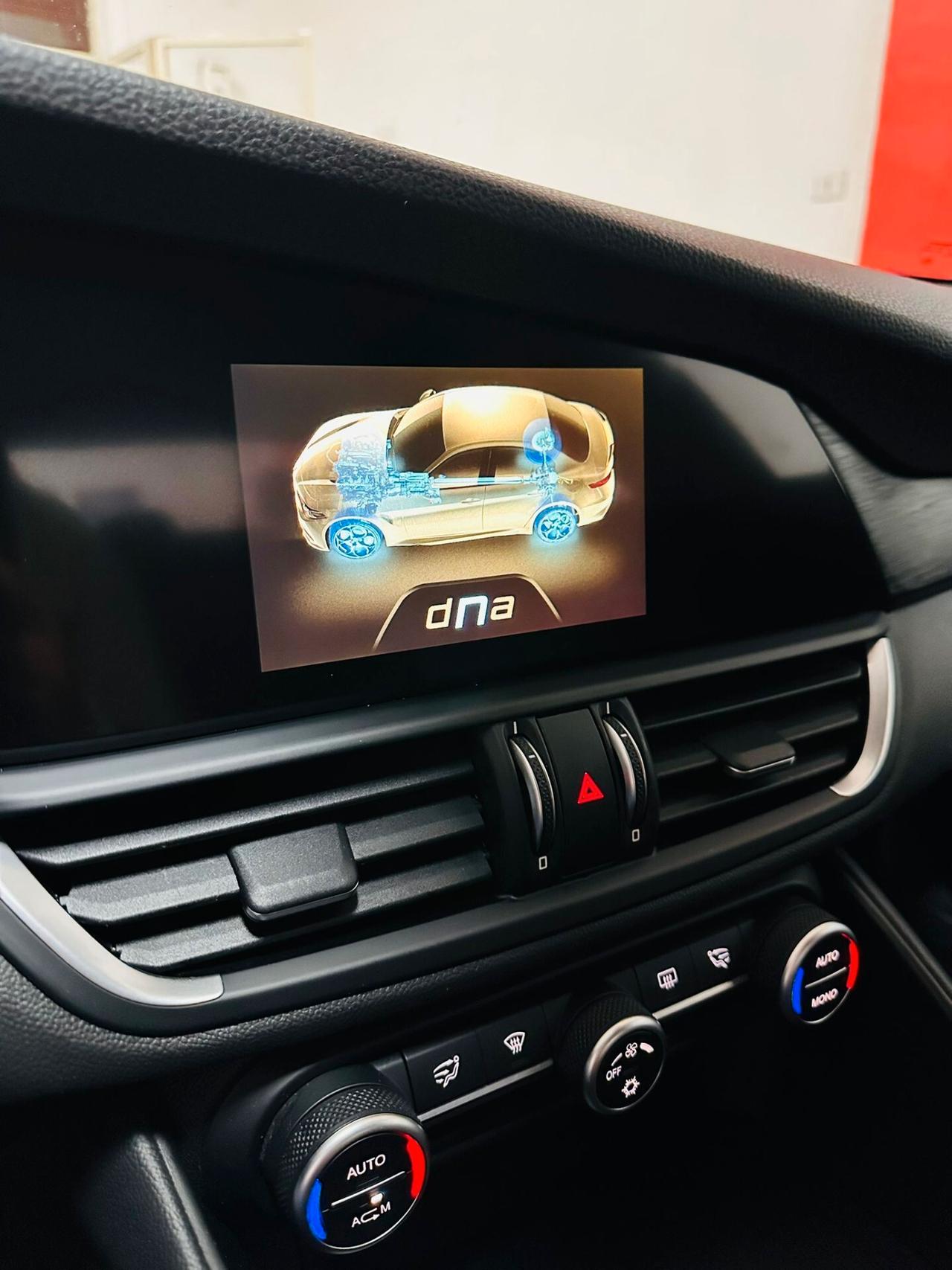 Alfa Romeo Giulia 2.2 Turbodiesel 150 CV