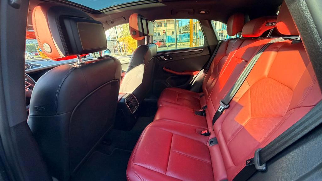 Porsche Macan 2.0 252cv pdk