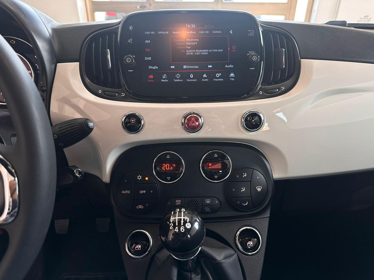 Fiat 500 1.0 Hybrid Dolcevita
