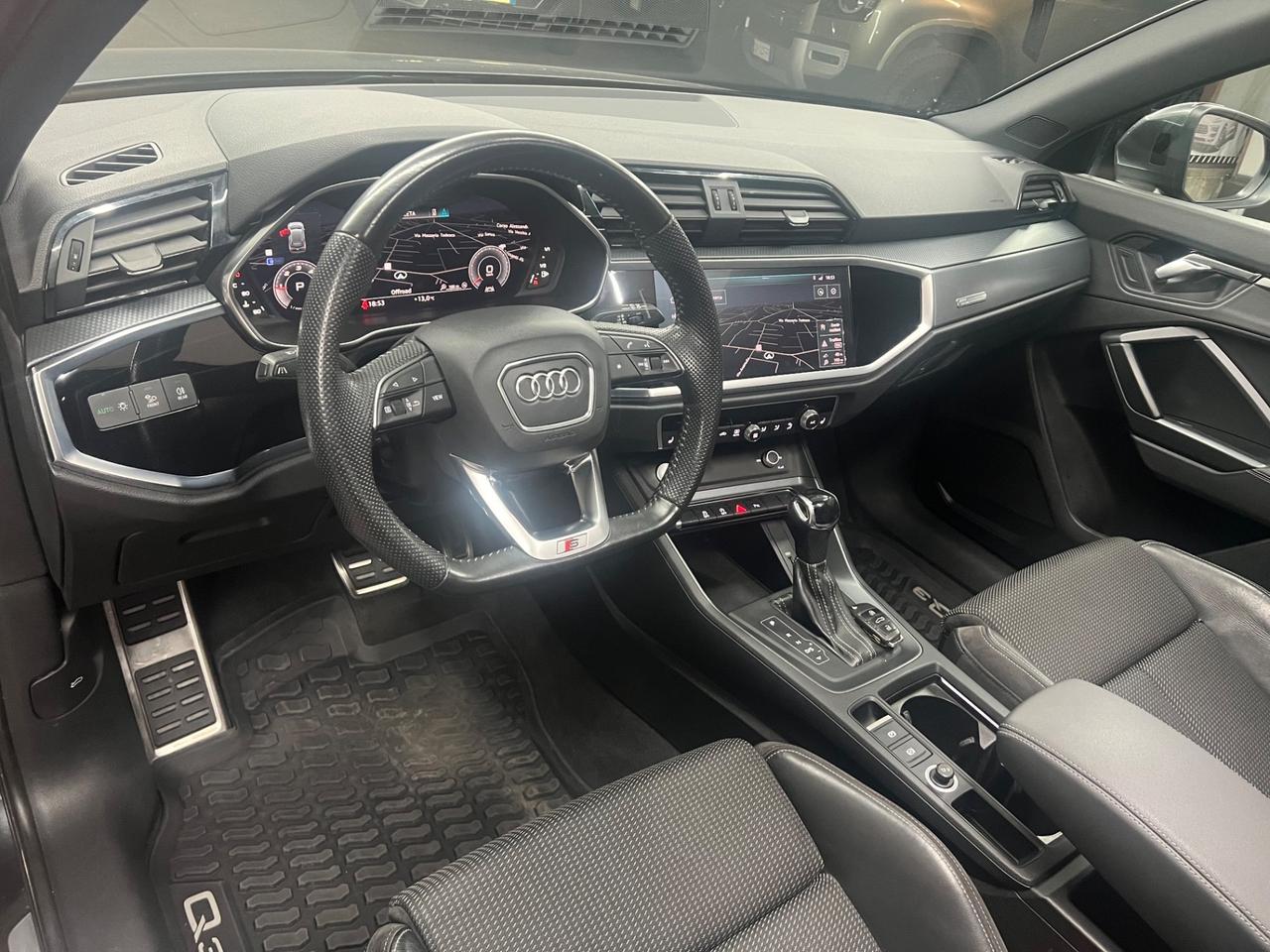 Audi Q3 35 TDI S line edition