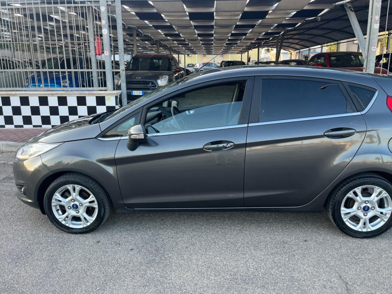 Ford Fiesta 1.5 TDCi 5 porte Titanium Unipro 2016