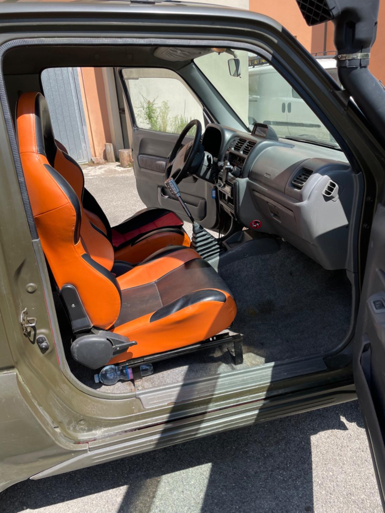 Suzuki Jimny 1.3i 16V cat 4WD JLX