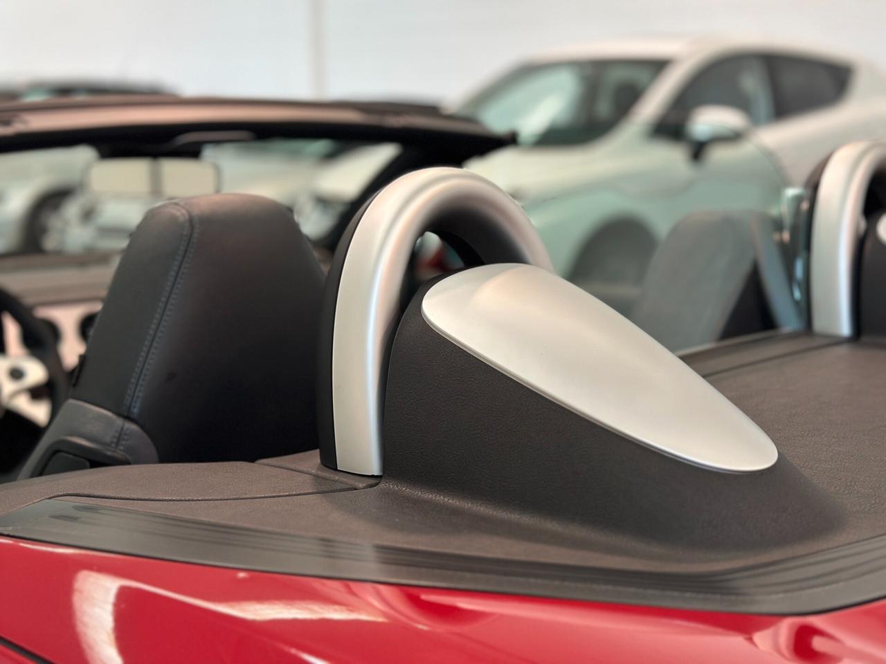 Alfa Romeo Spider 2.2 JTS