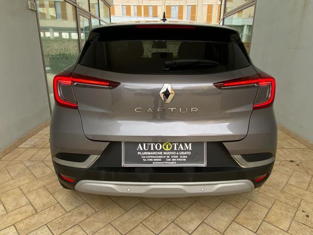 RENAULT CAPTUR TCe 90 CV TECHNO 6 MARCE