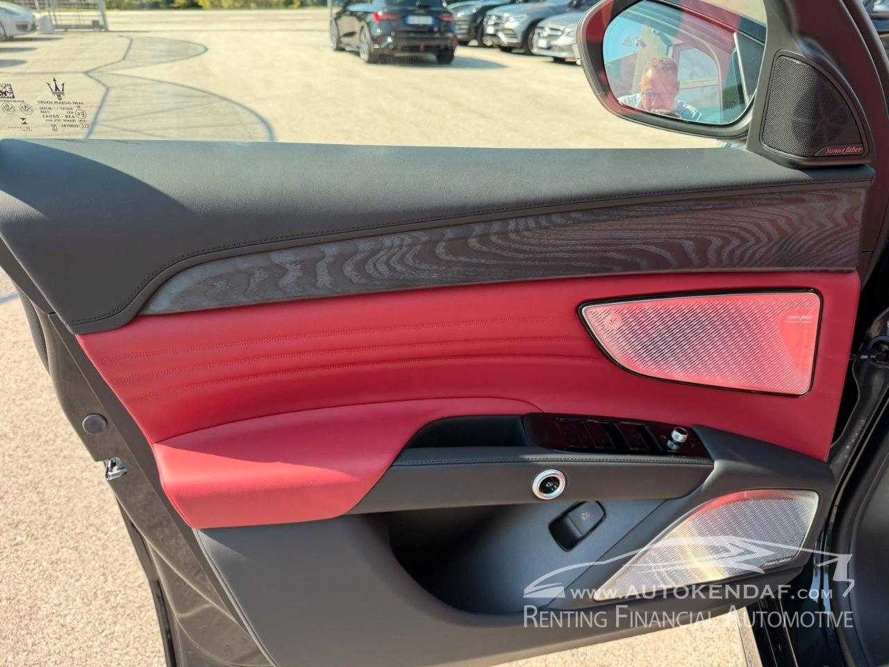Maserati Grecale 2.0 mhev Modena 330cv auto