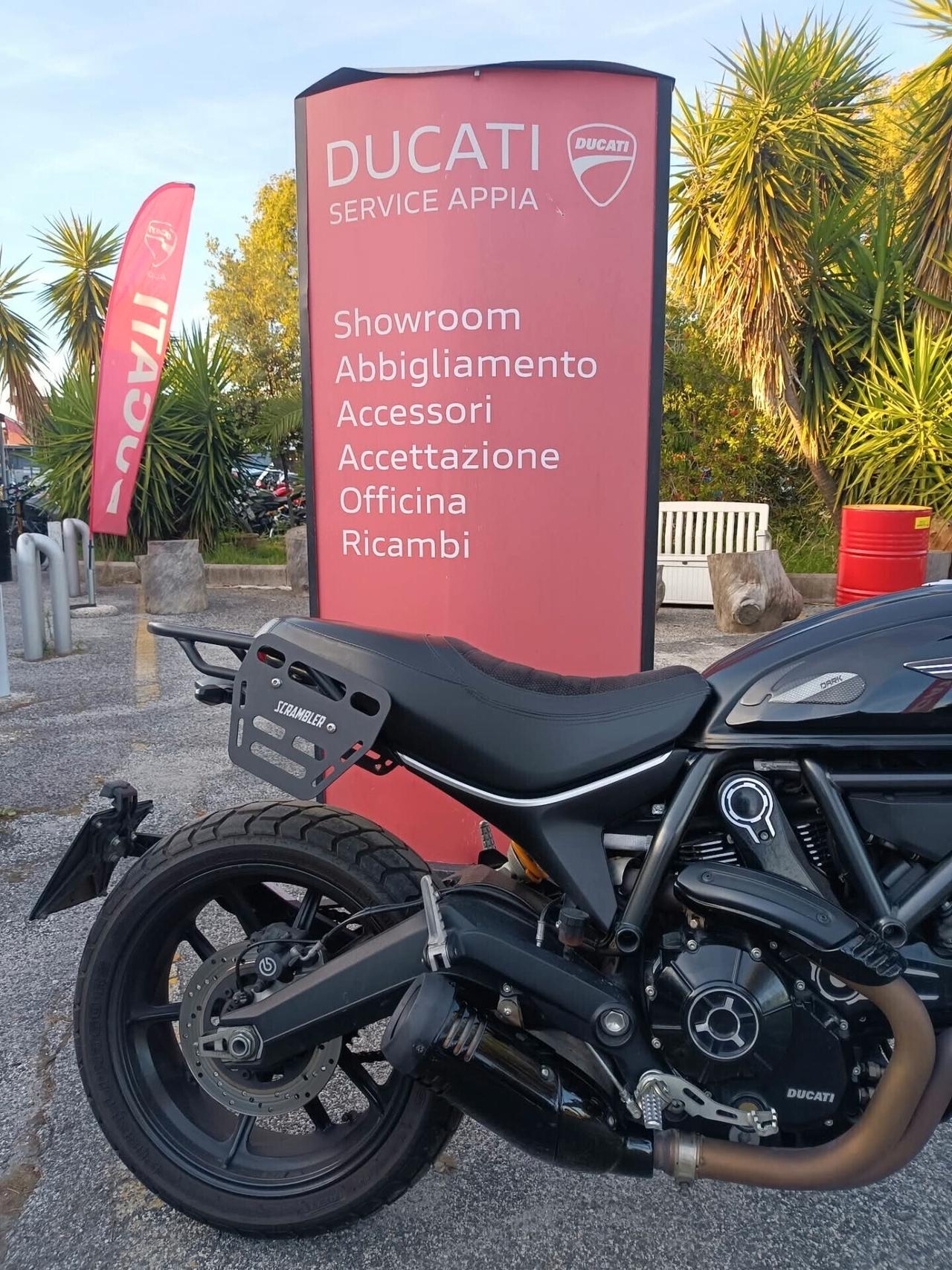 Ducati Scrambler 800 ICON DARK