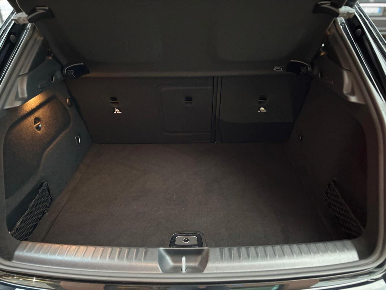 Mercedes GLA Night Edition