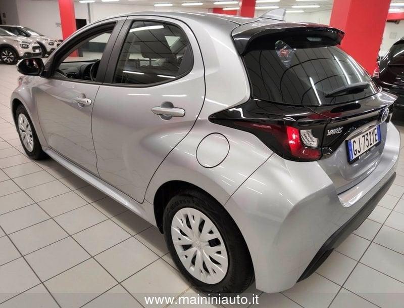 Toyota Yaris 1.5 Hybrid 116cv 5p Business Automatica + Car Play