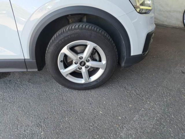 AUDI Q2 30 TDI S tronic Business