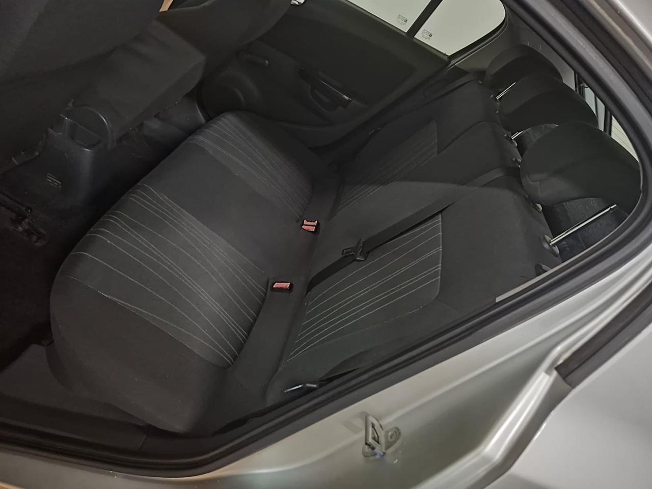 Opel Corsa 1.2 5 porte Cosmo