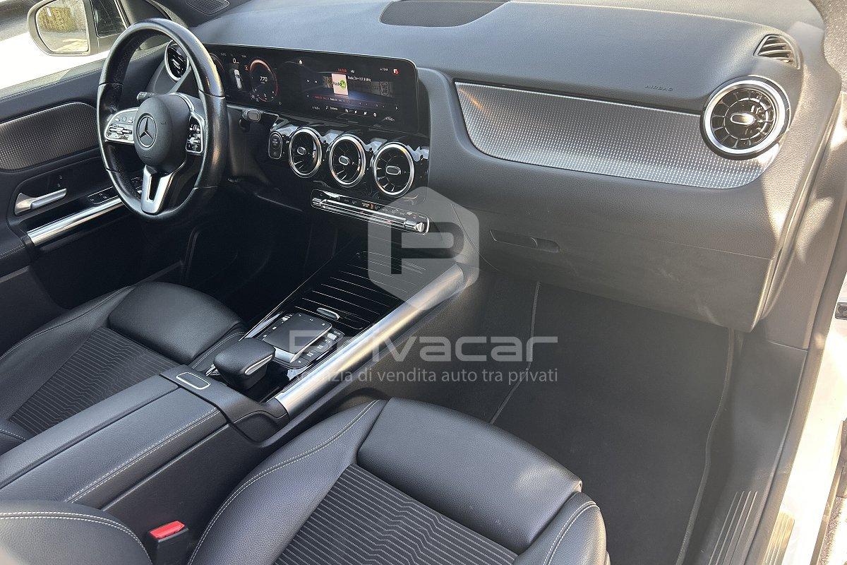 MERCEDES GLA 200 d Automatic Sport