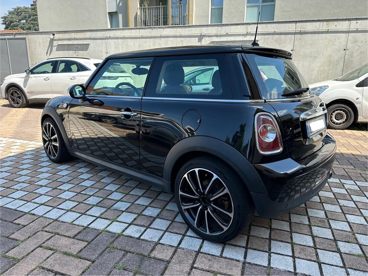 Mini Mini 1.6 16V One (55kW) - ok neopatentati