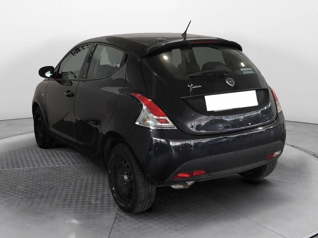 Lancia Ypsilon 5 Porte 1.2 Ecochic Silver