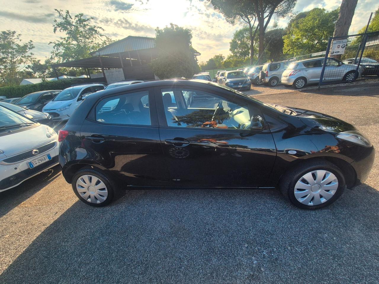 Mazda 2 Mazda2 1.3 16V 75CV 5p. Play GPL