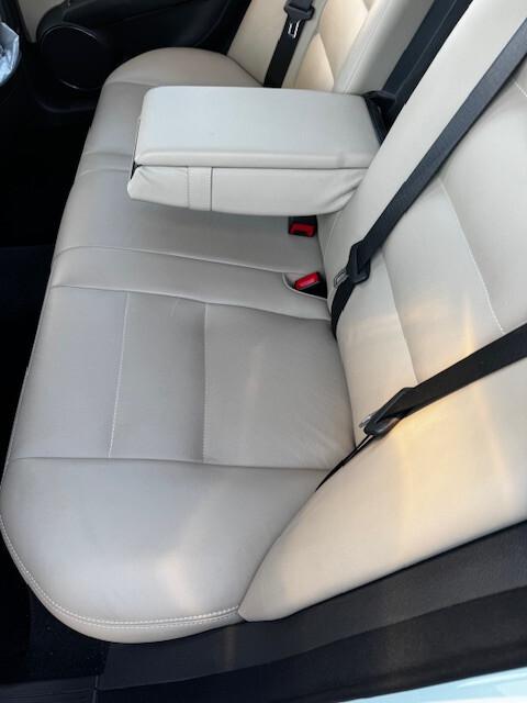 Mercedes-benz C 220 CDI BlueEFFICIENCY Avantgarde