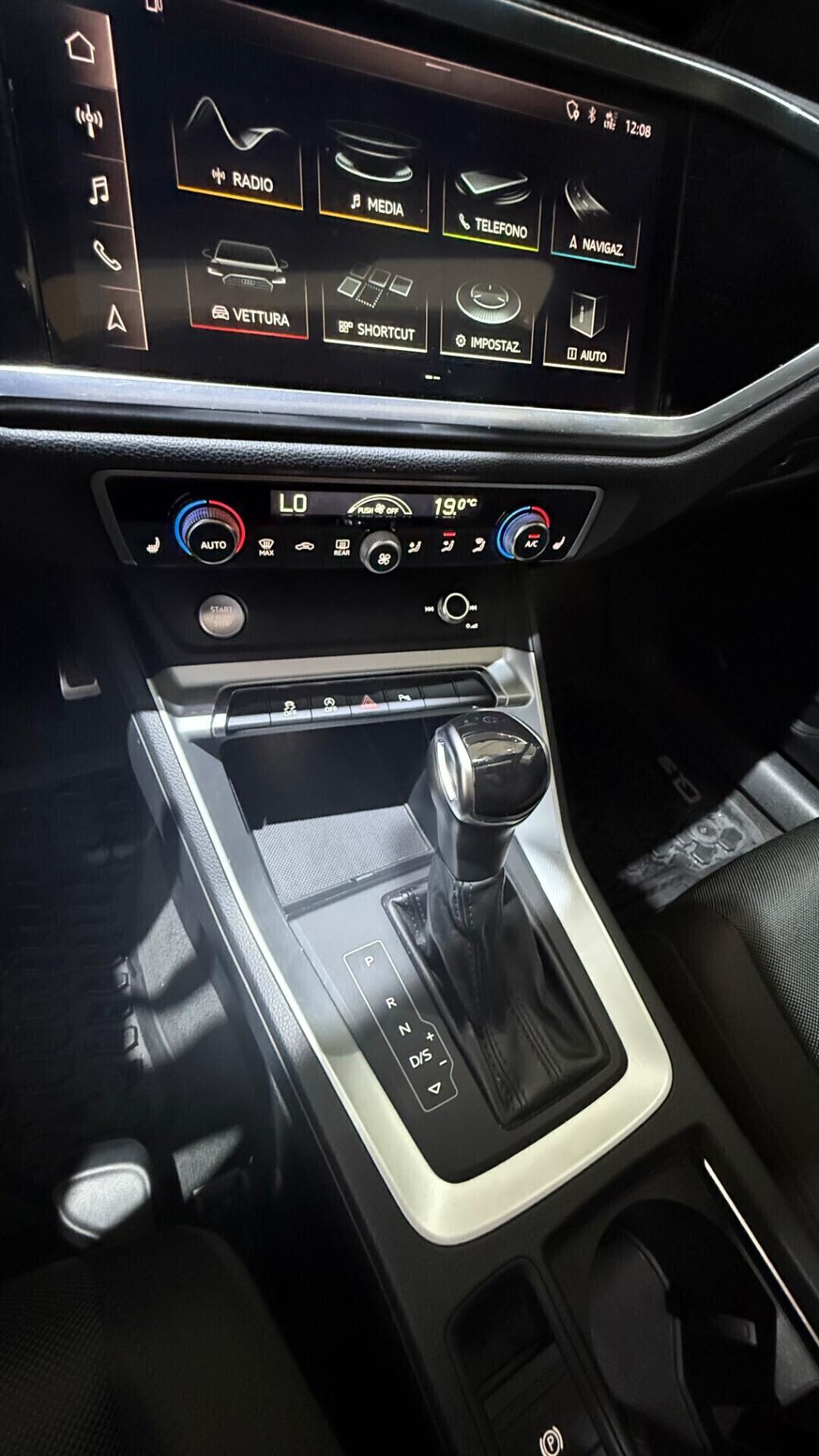 Audi Q3 35 TDI quattro S tronic S line