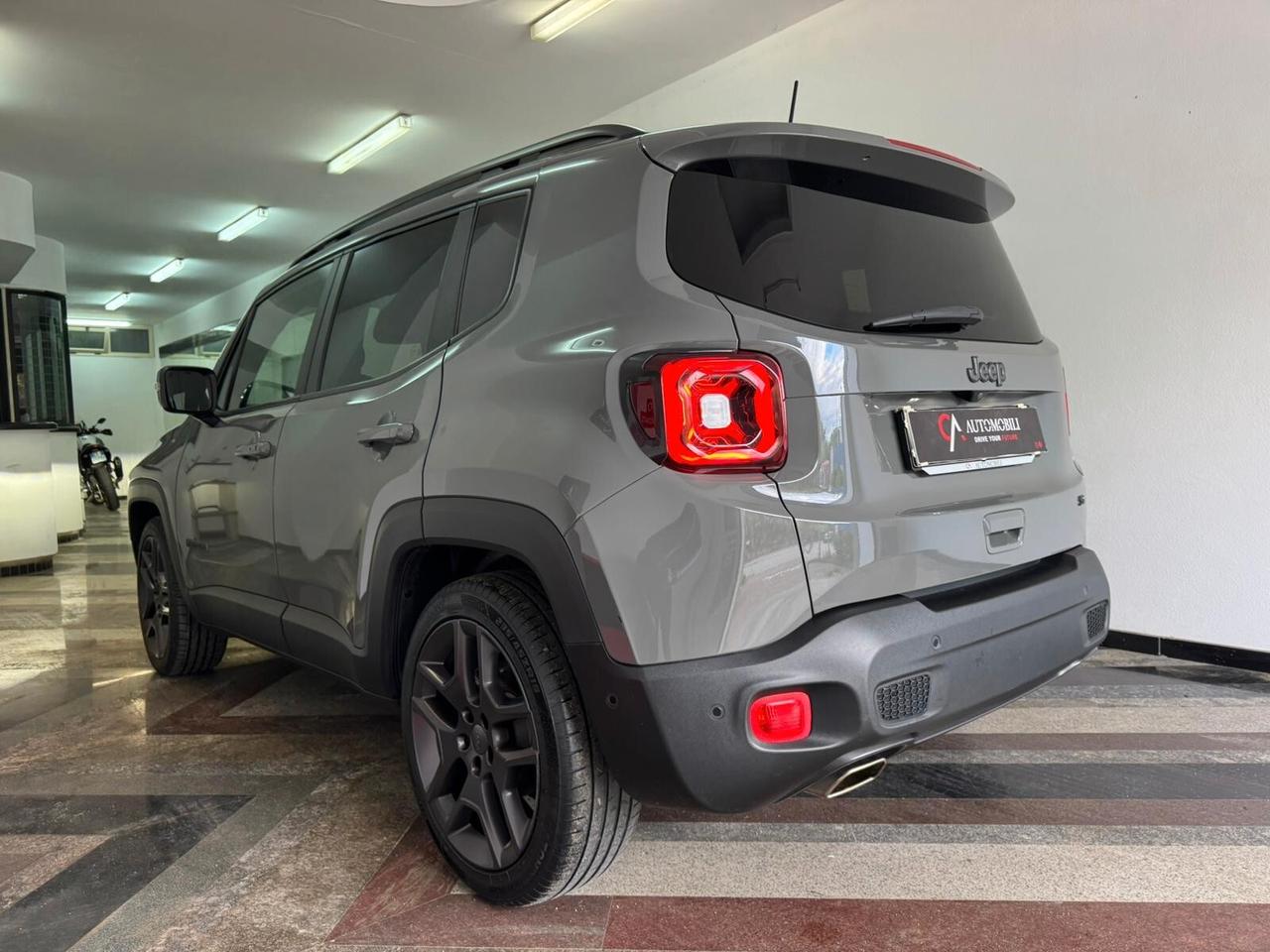 Jeep Renegade 1.6 Mjt 130 CV S