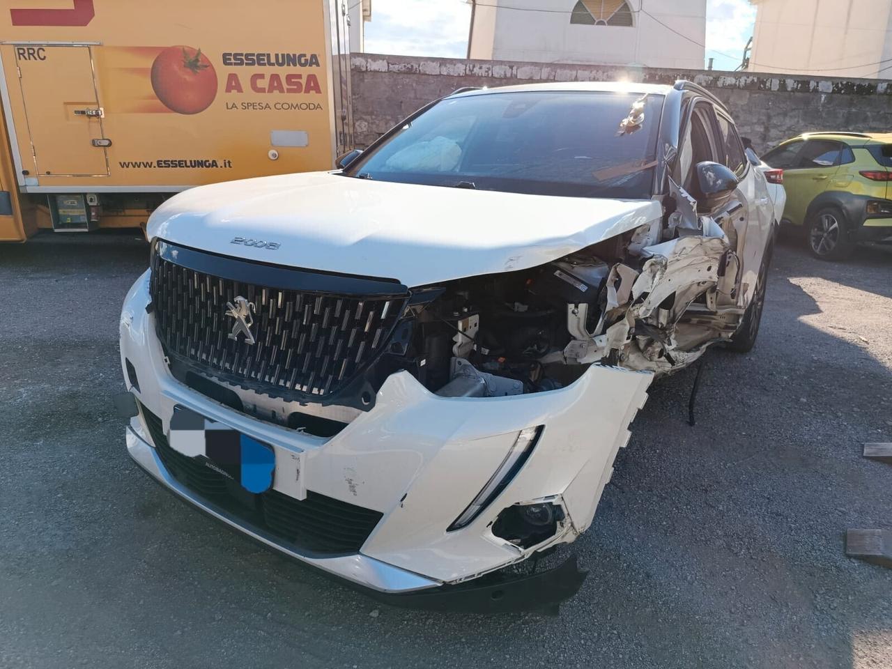 Peugeot 2008 BlueHDi 100 S&S GT Line-2020