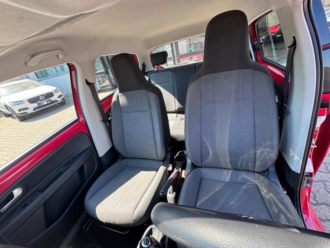 Volkswagen up! 1.0 5p. take