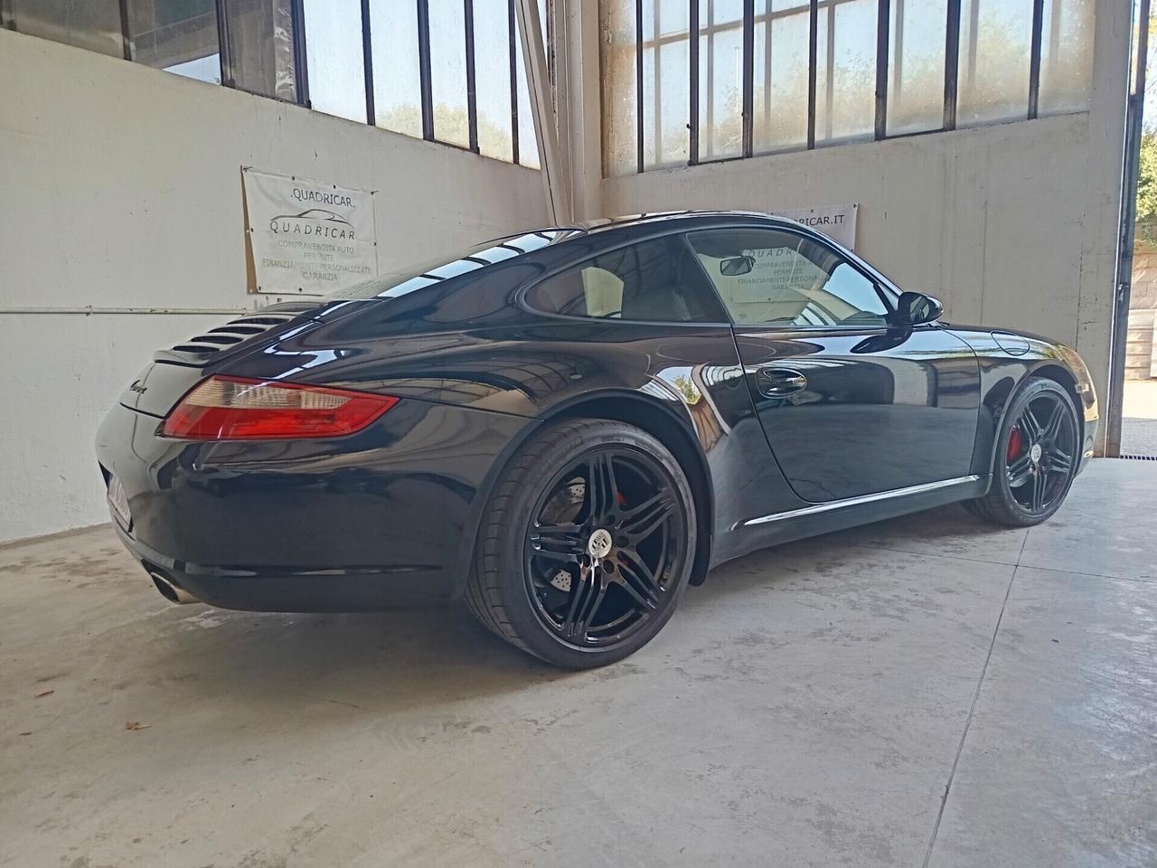 Porsche 911 Carrera Coupé