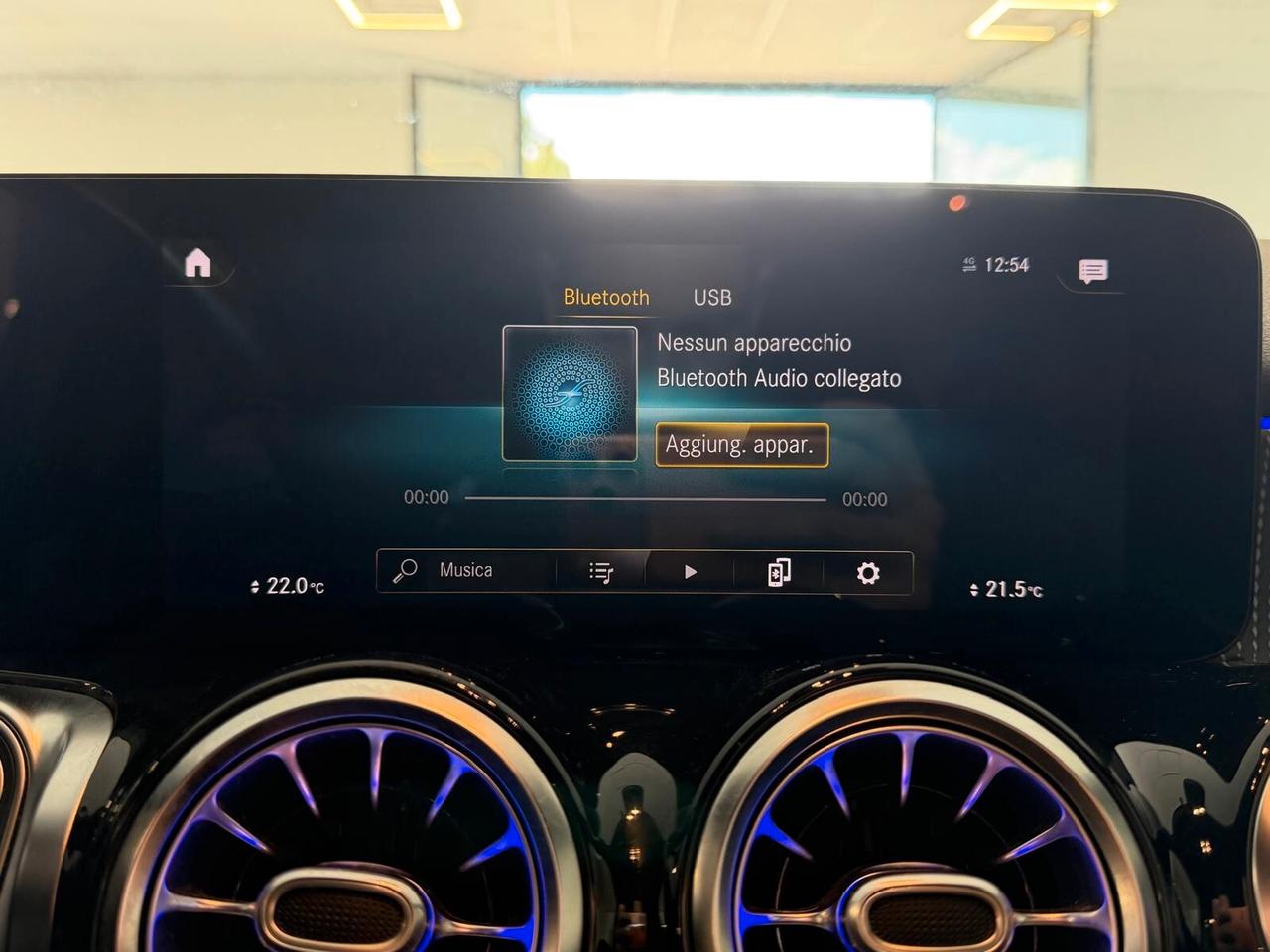 MERCEDES GLB 200D SPORT PLUS 2.0 150CV 4 MATIC PELLE NAVI CAM ANNO 2021