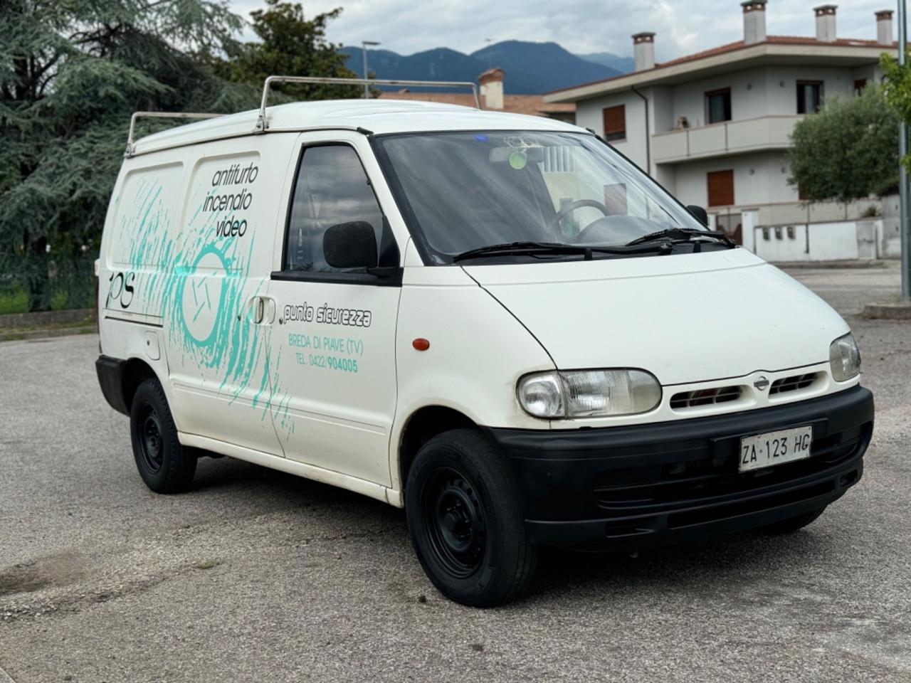 Nissan Vanette Cargo 2.3 diesel PL Furgone Vetrato