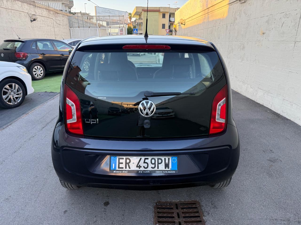 Volkswagen up! 1.0benzina - 2013