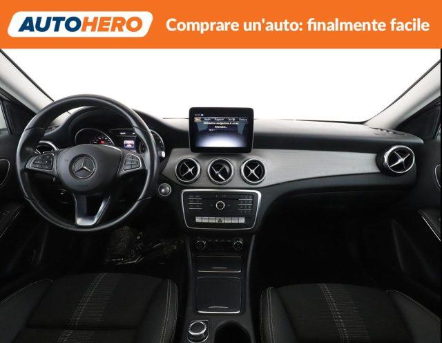 MERCEDES-BENZ GLA 180 d Automatic Sport