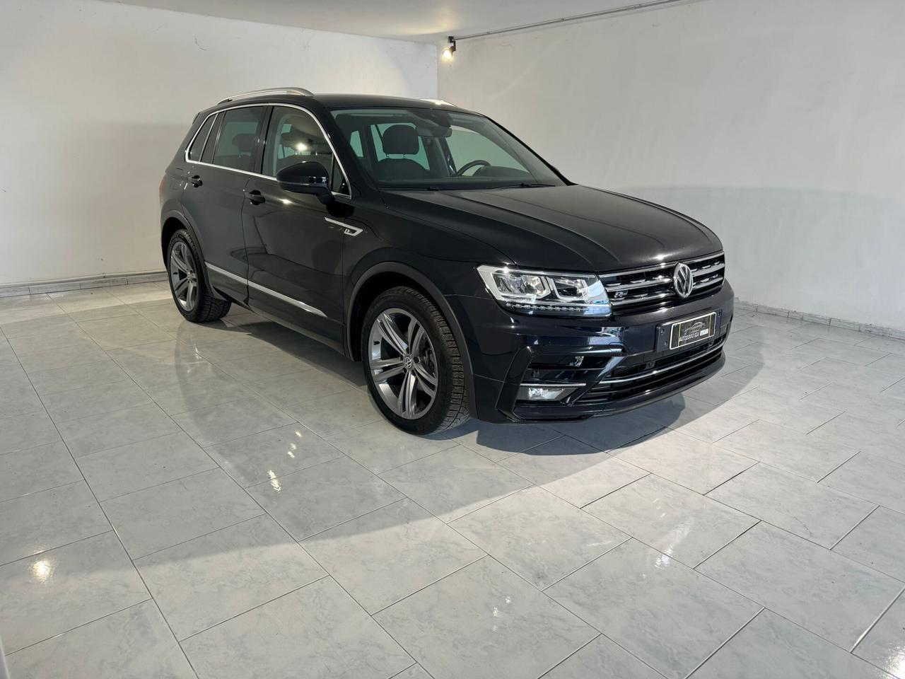 TIGUAN 2019 2.0 TDI 150 CV DSG R-LINE VIRTUAL COCKPIT