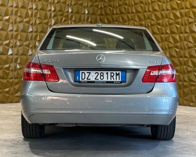 Mercedes-benz E 220 CDI BlueEFFICIENCY Avantgarde