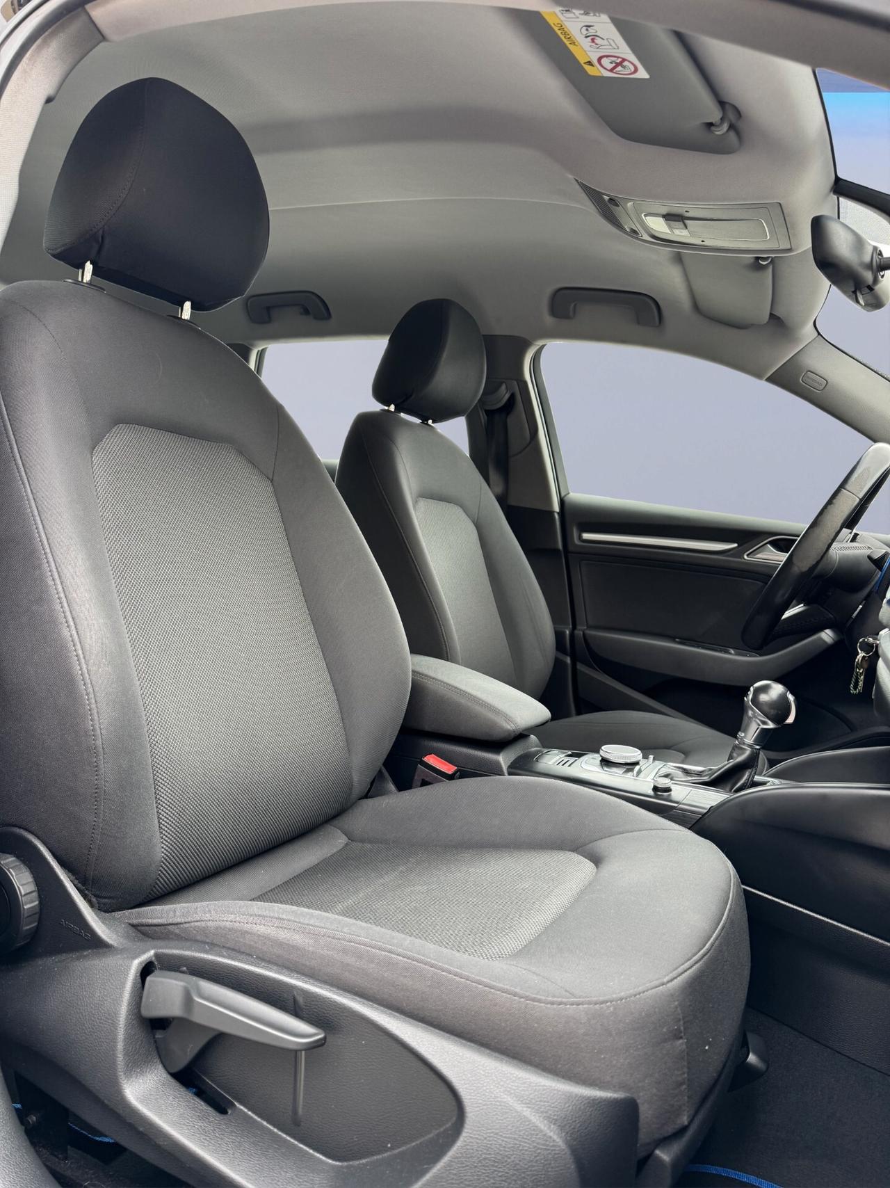 Audi A3 SPB 35 TDI S tronic S-Line