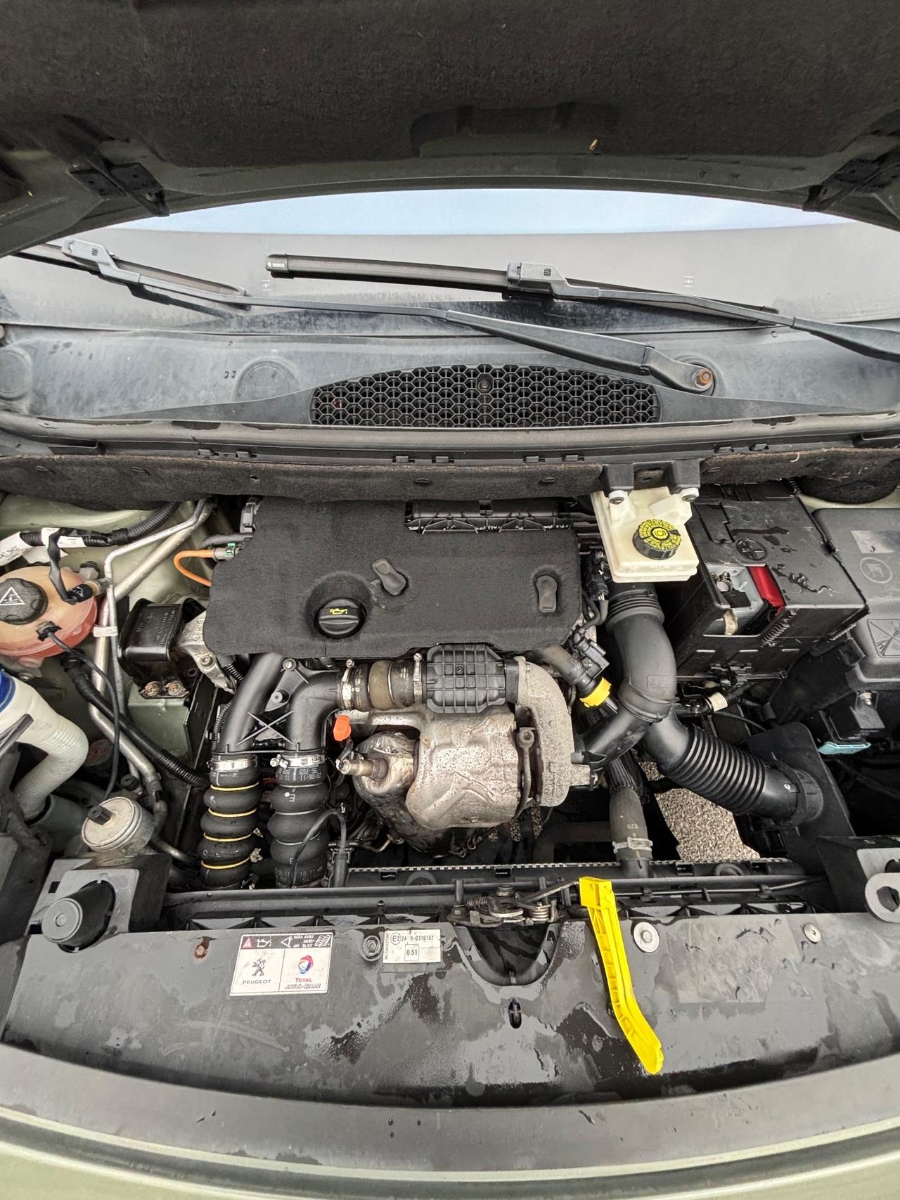 Peugeot Partner Tepee 1.6 HDi 112CV Outdoor