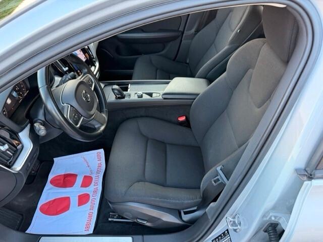 Volvo V60 2.0 b4 197cv Momentum Business auto