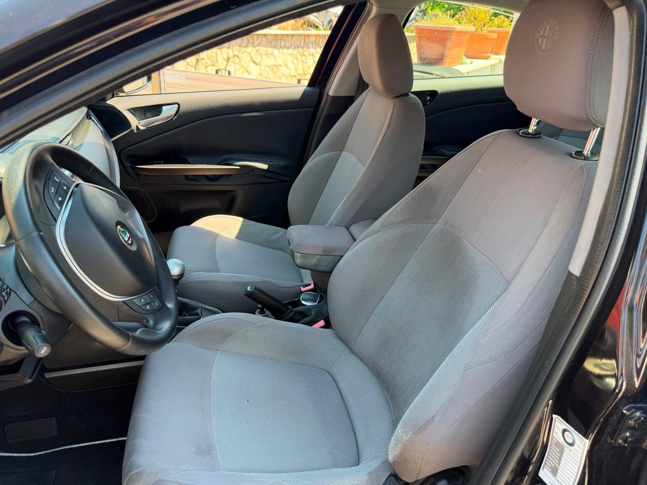 Alfa Romeo Giulietta 1.6 JTDm-2 105 CV Riders