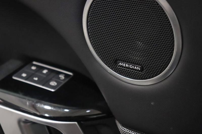 Land Rover RR Sport 5.0 V8 Supercharged 575 CV SVR