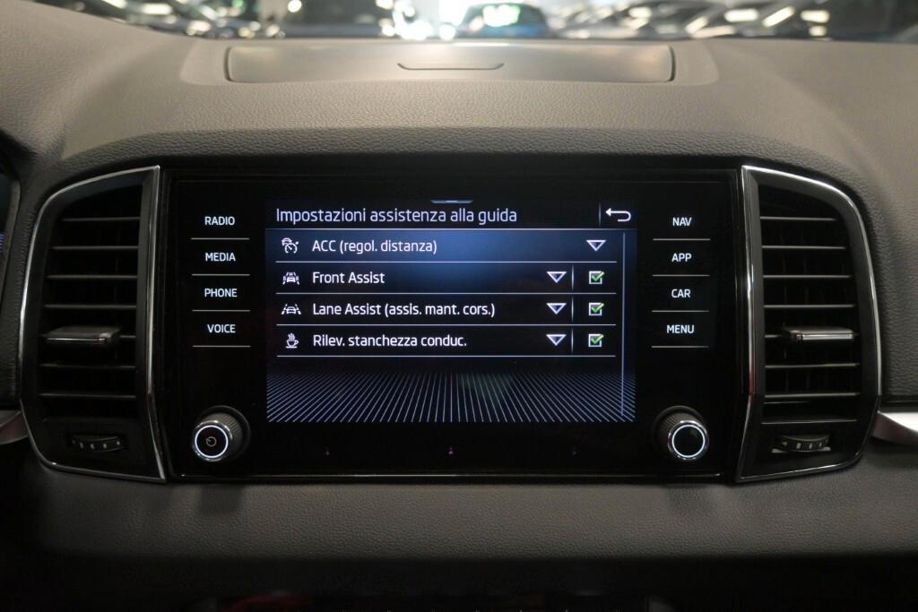 SKODA KAROQ 2.0 TDI 115CV DSG EVO SCR EXECUTIVE ( FARI LED - COCKPIT - ADAPTIVE CRUISE - NAVI - SMARTLINK - PDC - TELECAMERA POST. )