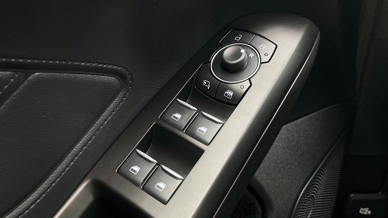 FORD FOCUS SW 1.5 ST-LINE 115CV - FULL LED, CAR PLAY, NEOPATENTATI