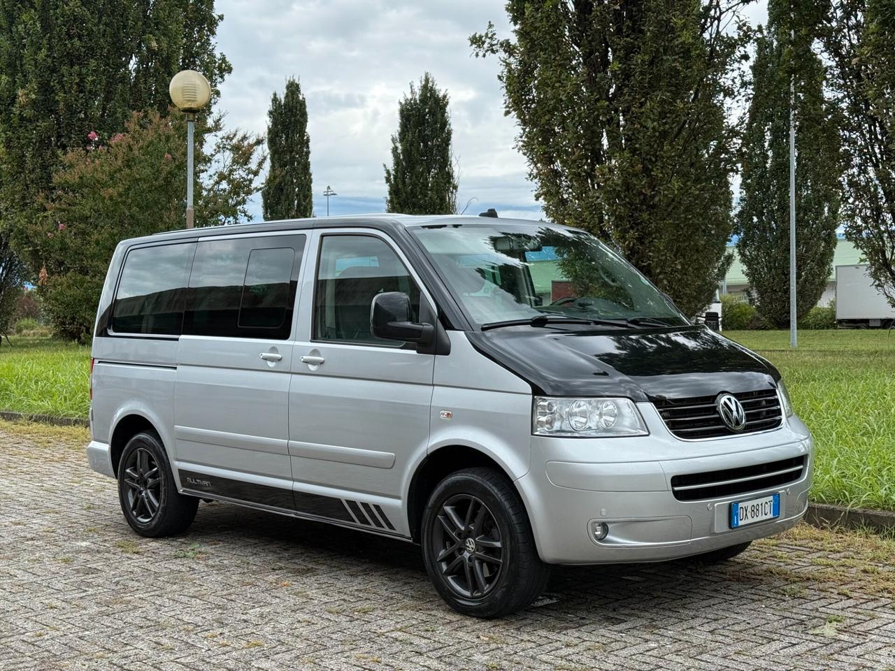Volkswagen Multivan 2.5 TDI/174CV 4motion Highline