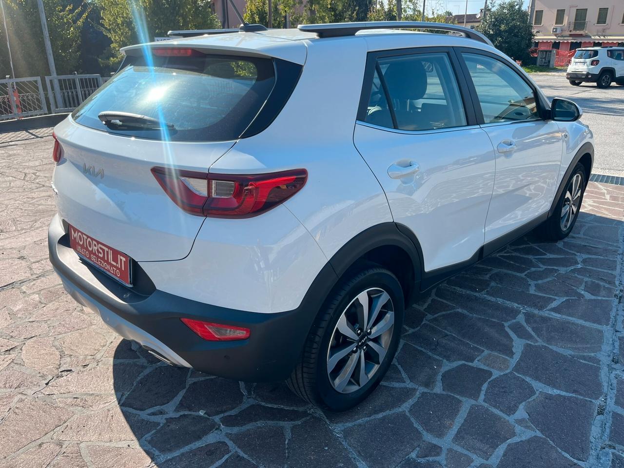 Kia Stonic 1.0 T-GDi 120 CV MHEV DCT Style Neopatentati