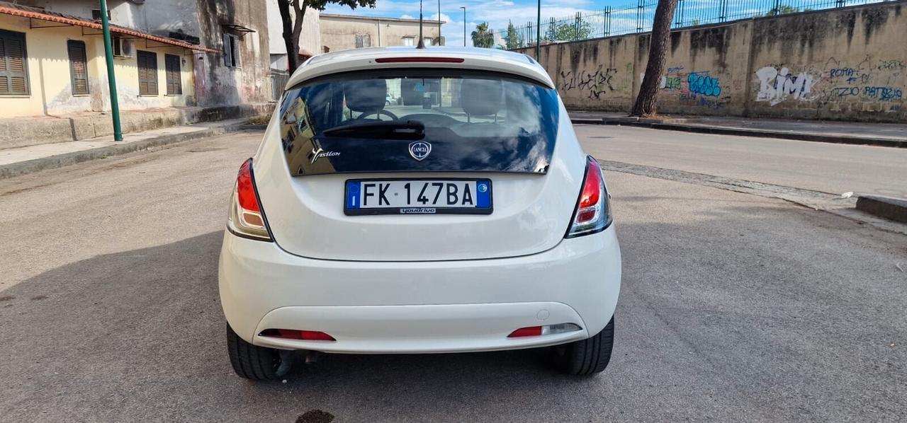 Lancia Ypsilon 1.2 69 CV 5 porte GPL Ecochic Mya Con BLOCKSHAFT