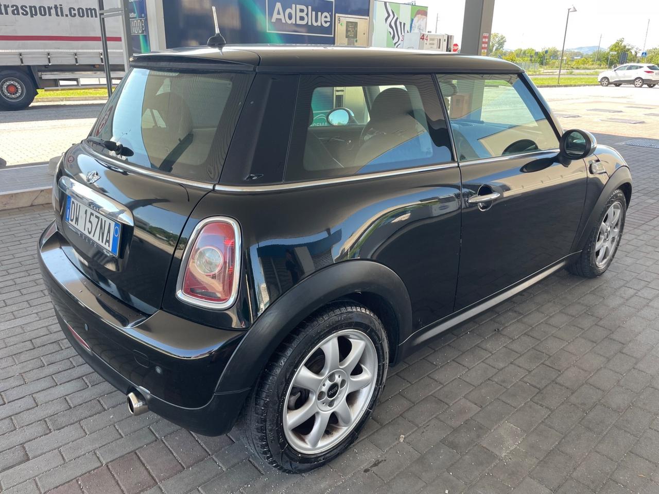 MINI COOPER ONE NEOPATENTATI 1.6 BENZINA/GPL 167.000 KM 2009.