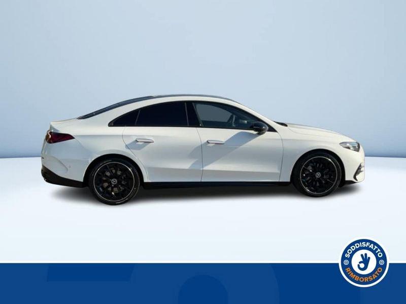 Mercedes-Benz CLA 220 Automatic 4Matic Coupé AMG Line Premium