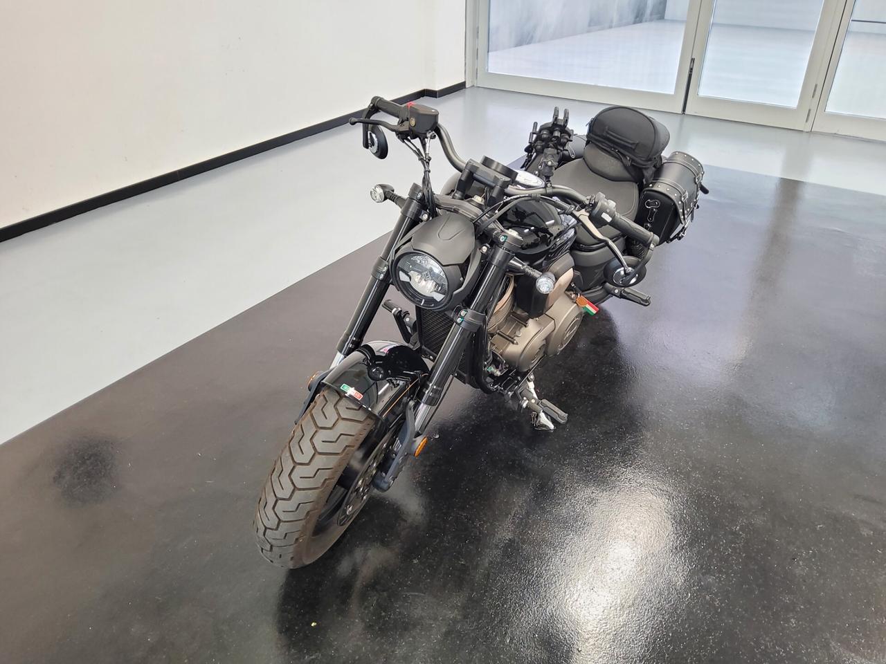 Benda Motorcycles Chinchilla 500 borse laterali incluse
