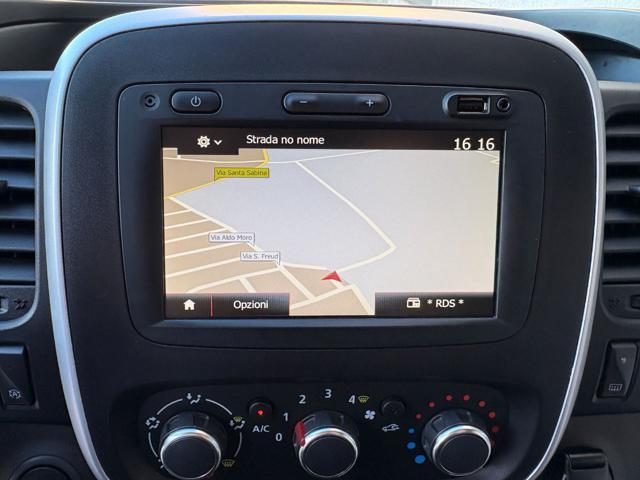 RENAULT Trafic T27 2.0 dCi 145CV EDC PC-TN Intens Energy 9 POSTI