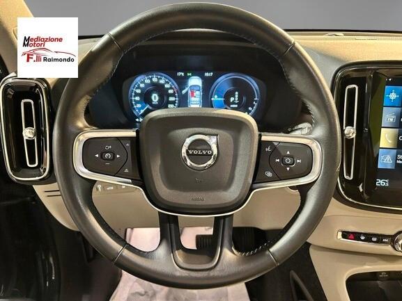 Volvo XC40 T5 Recharge Plug-in Hybrid Inscription