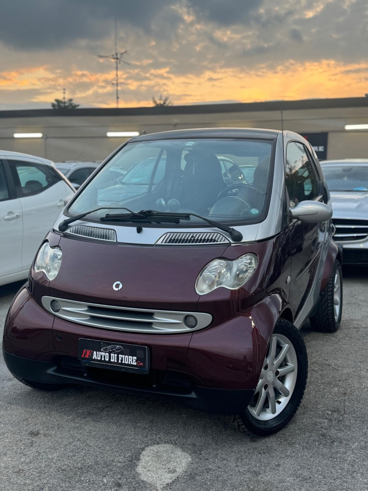 Smart ForTwo 700 coupé passion (45 kW)
