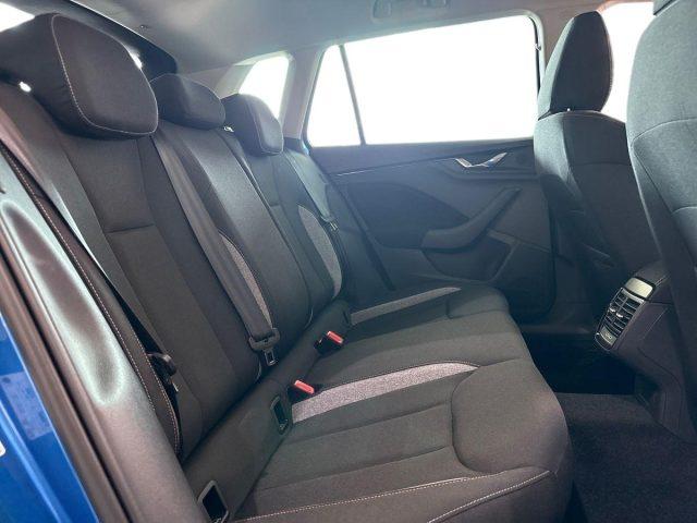 SKODA Kamiq 1.0 TSI 115 CV DSG Black Dots